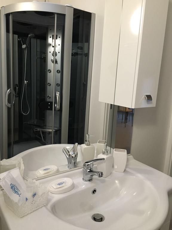 Apartments Arcobaleno デイヴァ・マリーナ エクステリア 写真